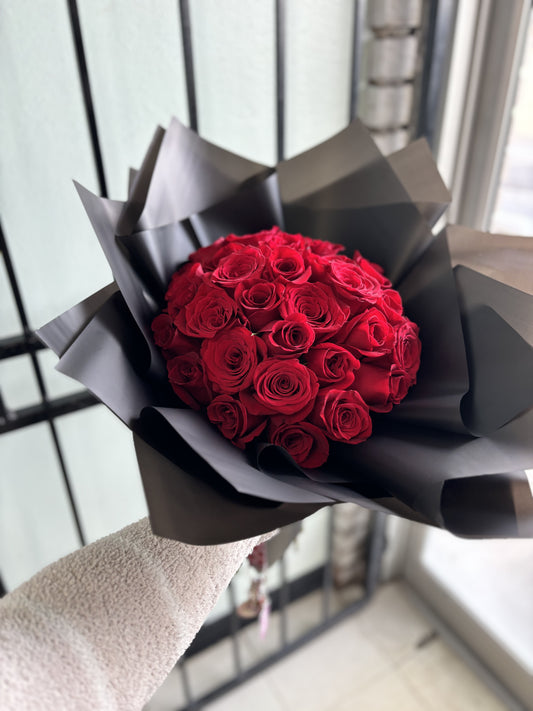 Classic 18 Roses Wrapped